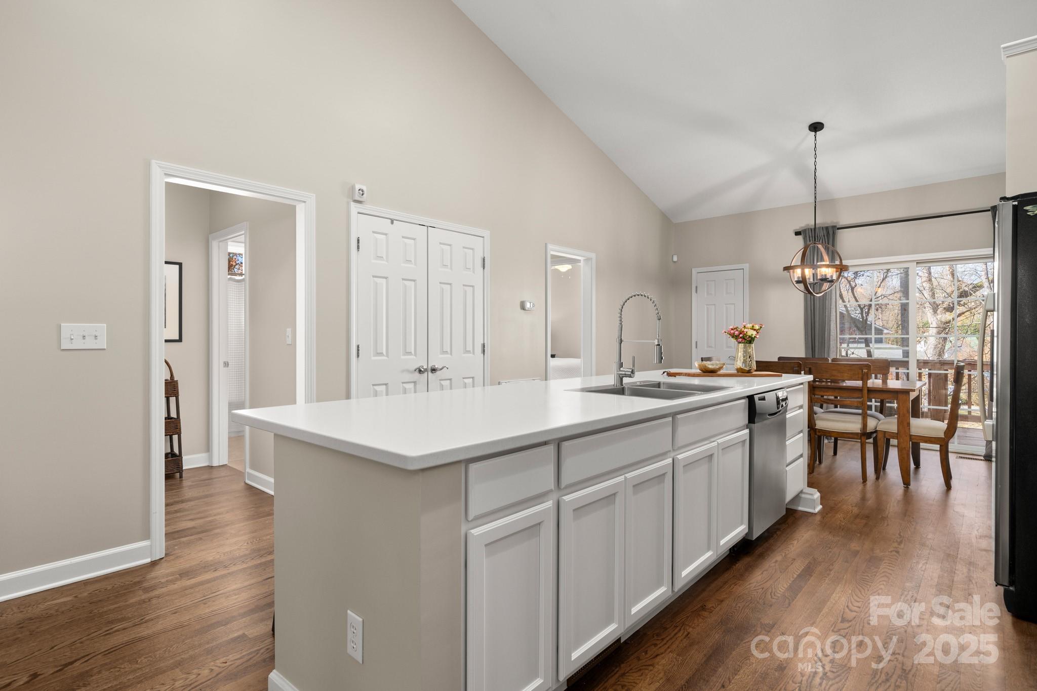 Cottages at Toms Hill - Residential