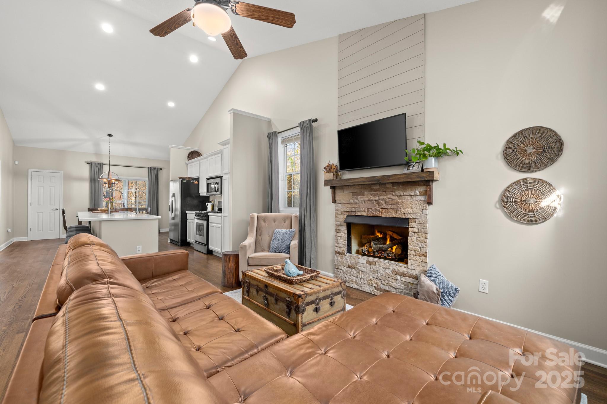 Cottages at Toms Hill - Residential