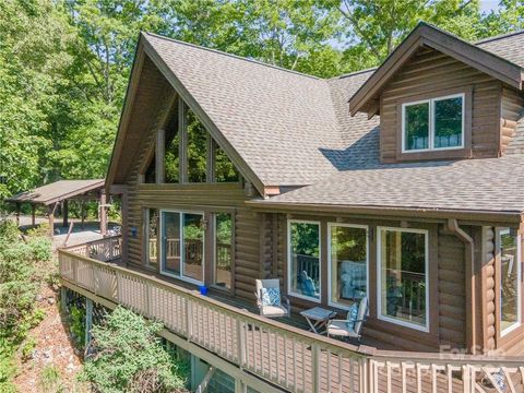 A home in Rosman