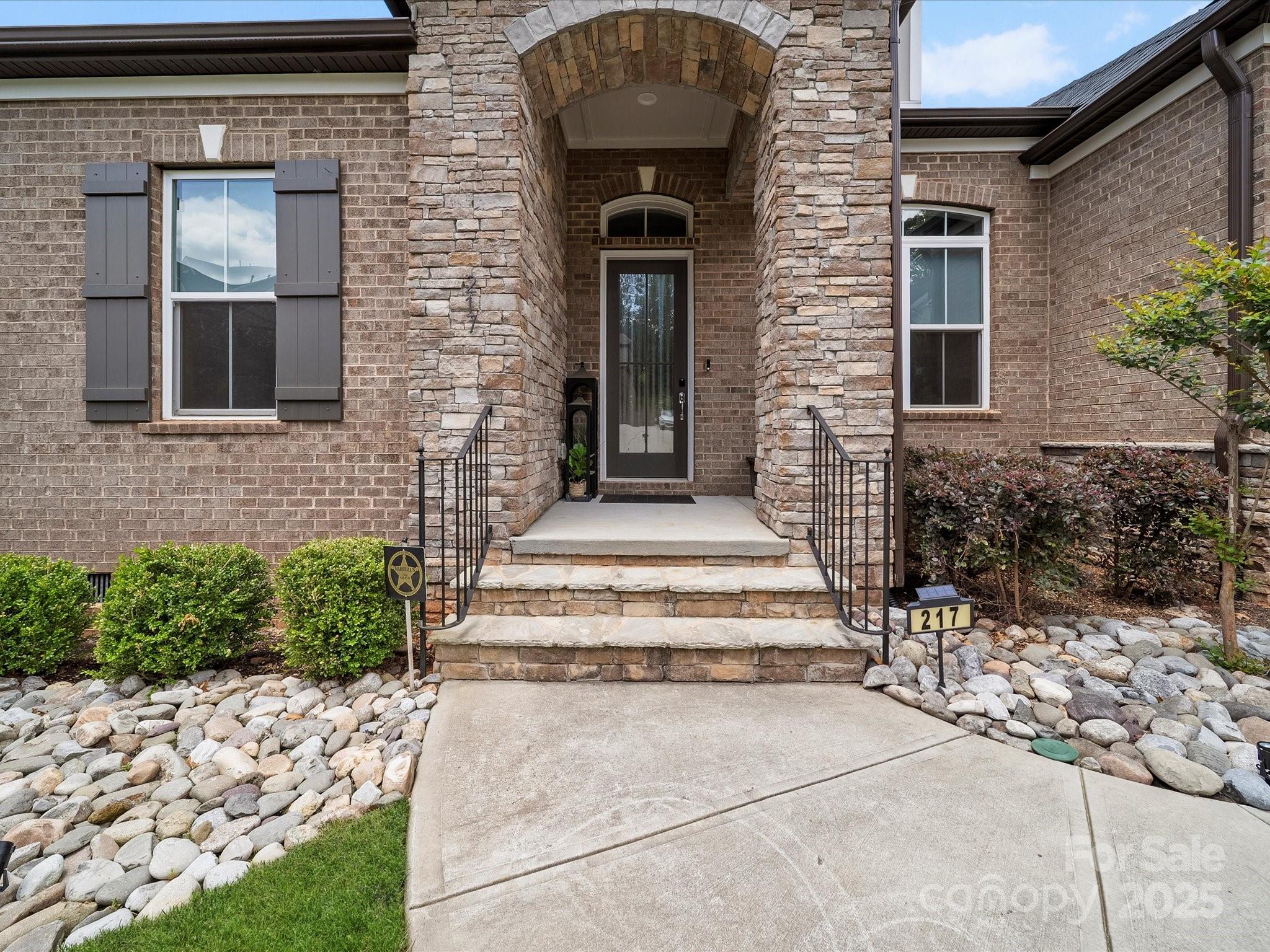 217 Turtleback Ridge