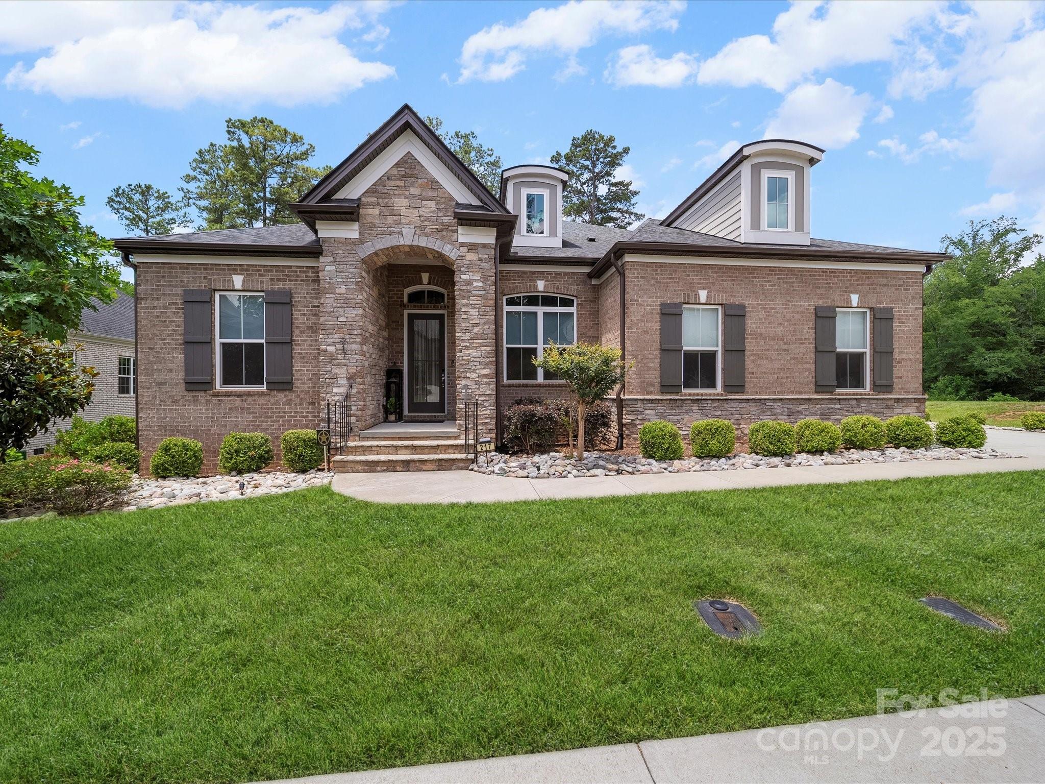 217 Turtleback Ridge