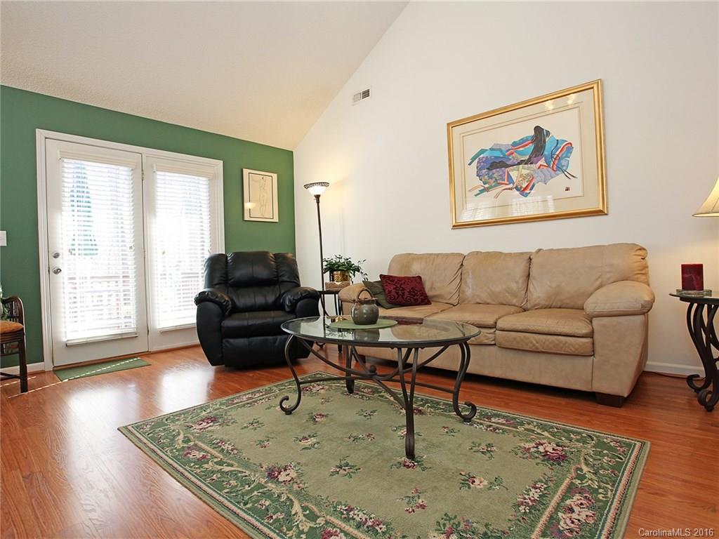 Avery Lake - Residential