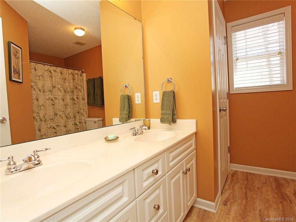 Avery Lake - Residential