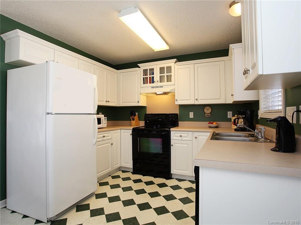 Avery Lake - Residential