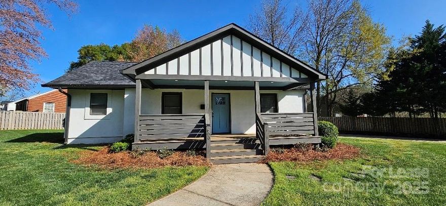 Welcome Home!!! Single Family 3 bed 1 bath home located within walking distance to Camp North!! Large corner lot with fencing. Off street driveway/parking. Rocking chair front porch. Inside has been updated to include stainless steel appliance and LVP flooring. Washer/dryer hooks and outside storage bldg. Avail Now!!! Pet conditional with owner approval. No smoking/vaping. Renters Ins required. LAWN CARE INCLUDED IN RENT.
PLEASE NOTE, WE DO NOT ACCEPT ZILLOW APPLICATIONS.
App fee is $75 per person non refundable
One time admin fee of $150 due at move in
Credit score must be above 650