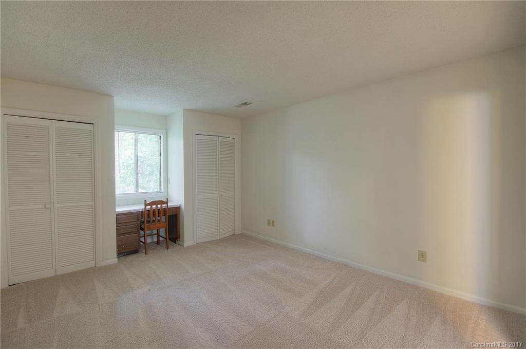 Tega Cay - Residential