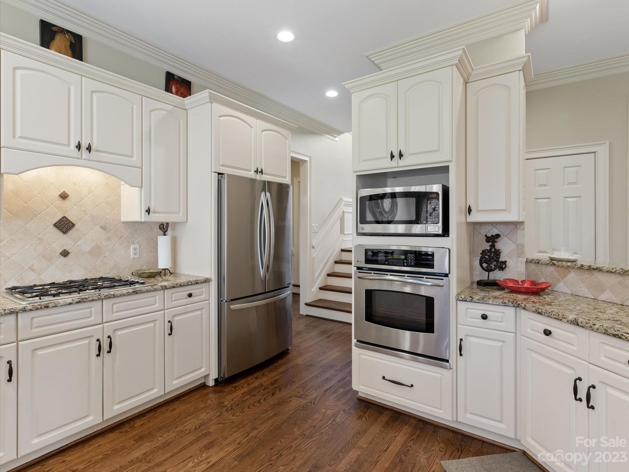 Providence Country Club - Residential