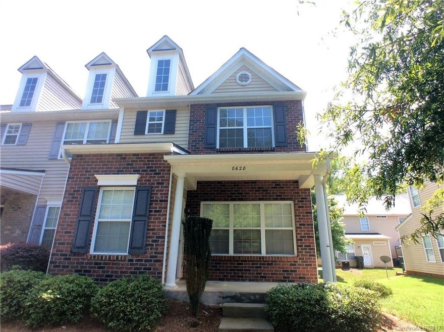 This 3-bedroom town home features a kitchen with a pantry and breakfast bar overlooking the great room with a fireplace and TV niche. The master suite is conveniently located on the main and includes a walk-in closet and a private bath. Community amenities include a playground. This unit is only minutes to schools, shopping and dining.