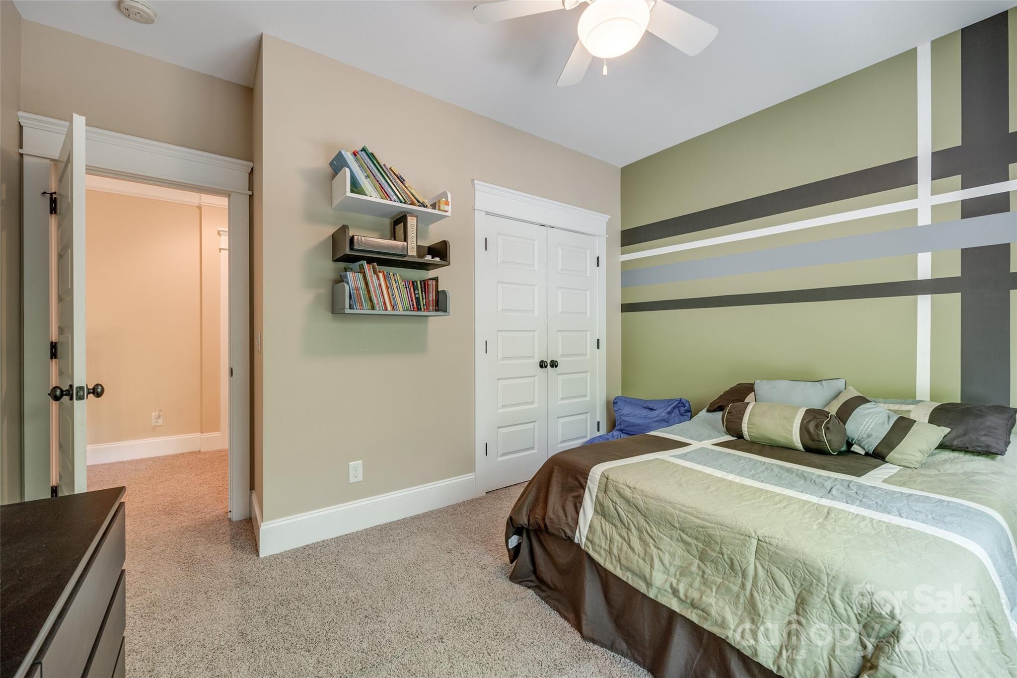 Tega Cay - Residential