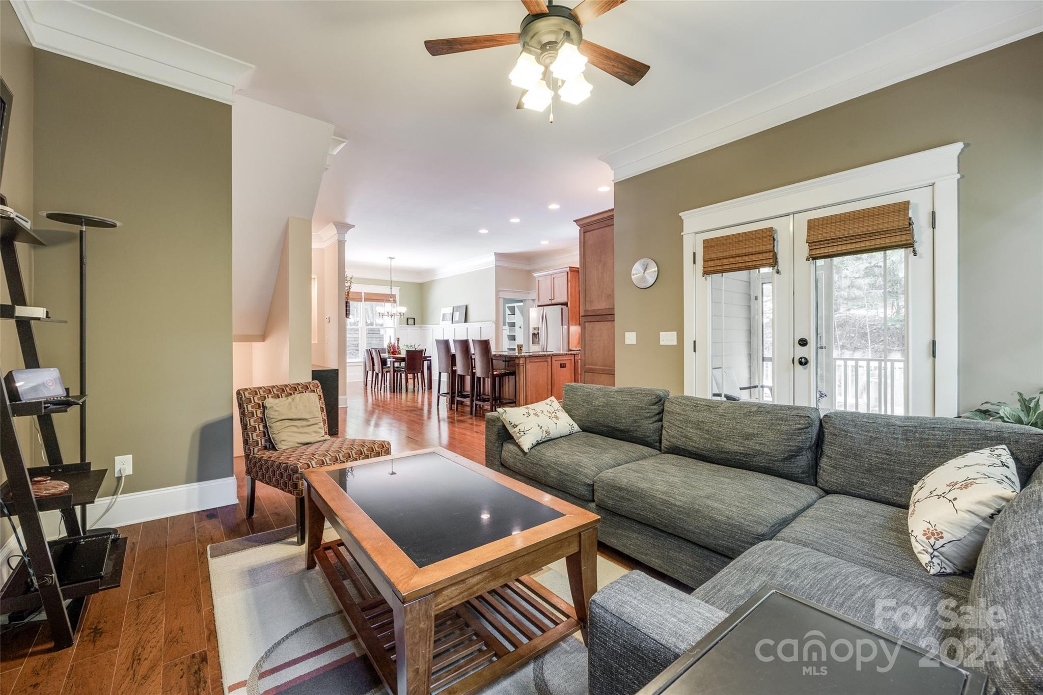 Tega Cay - Residential