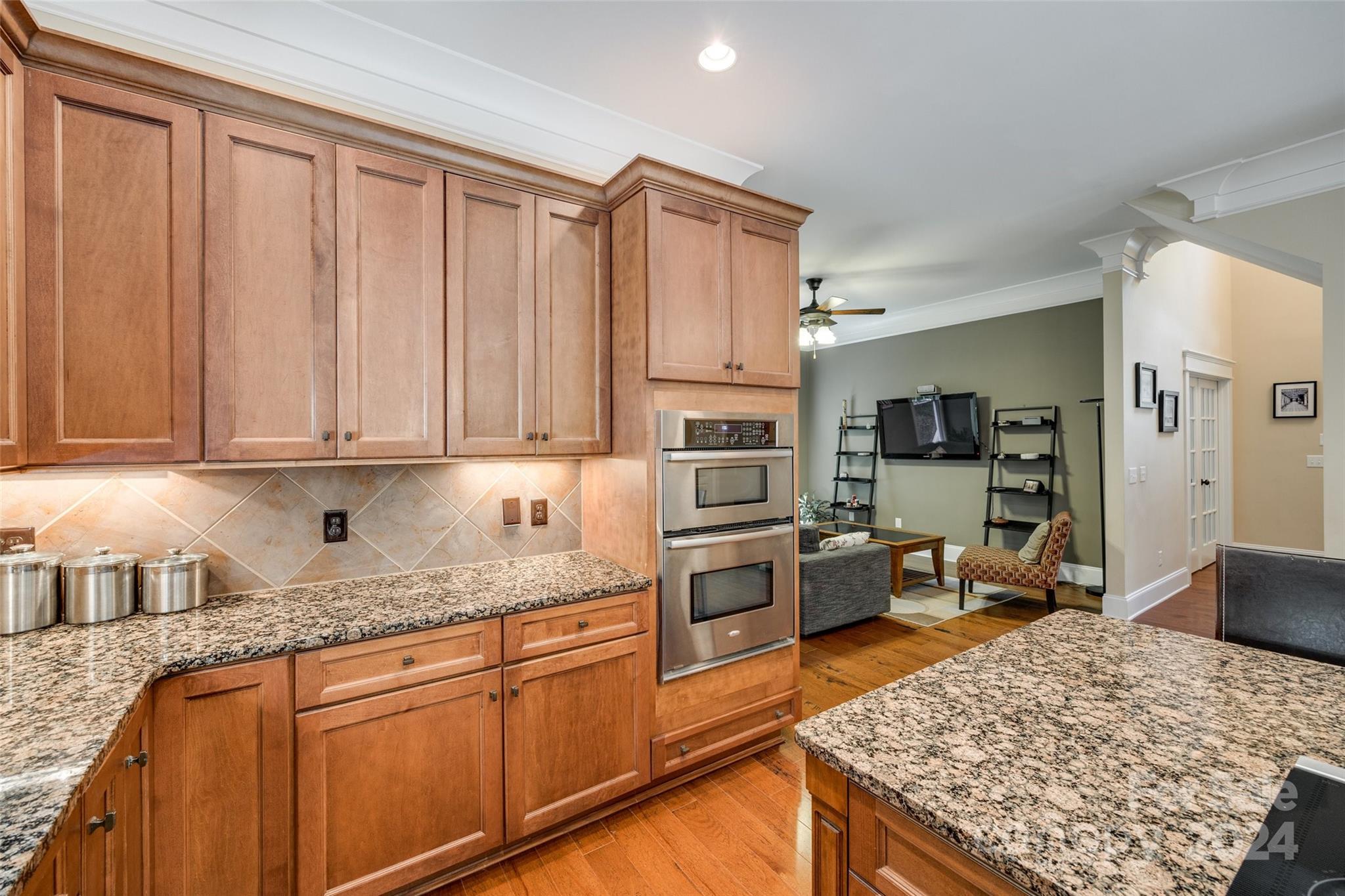 Tega Cay - Residential