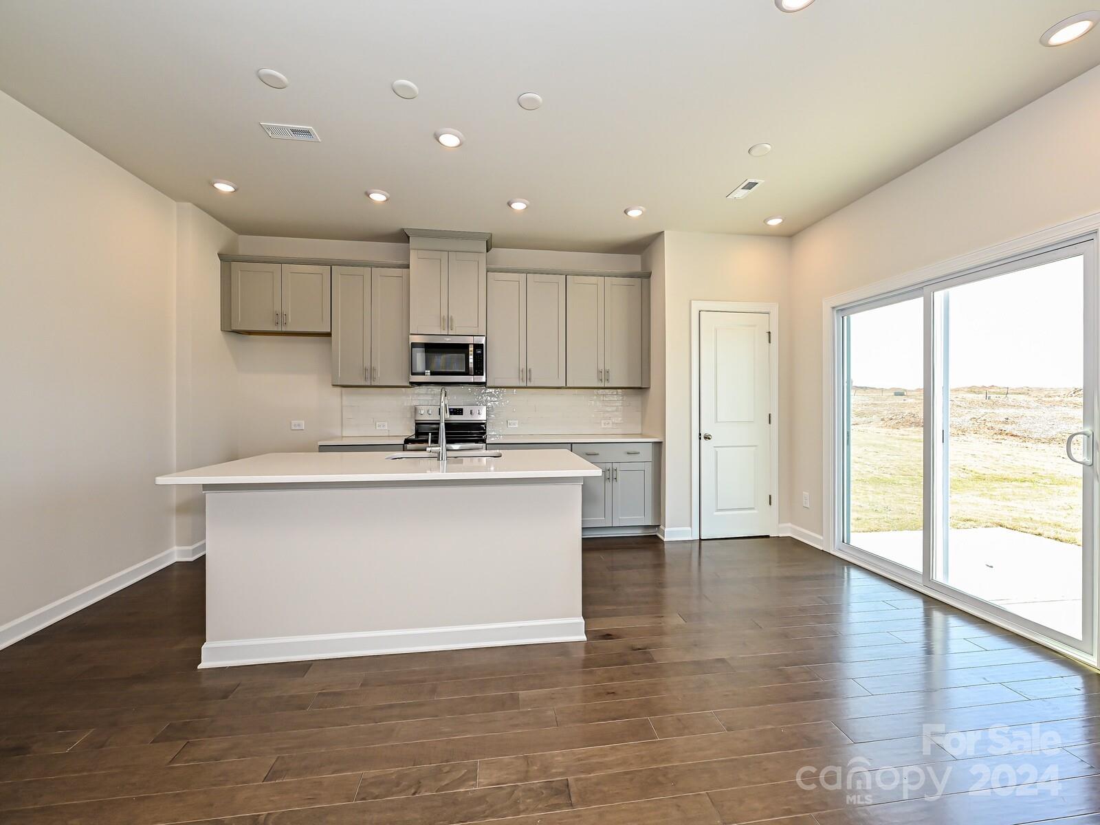 Morgan Hills - Residential