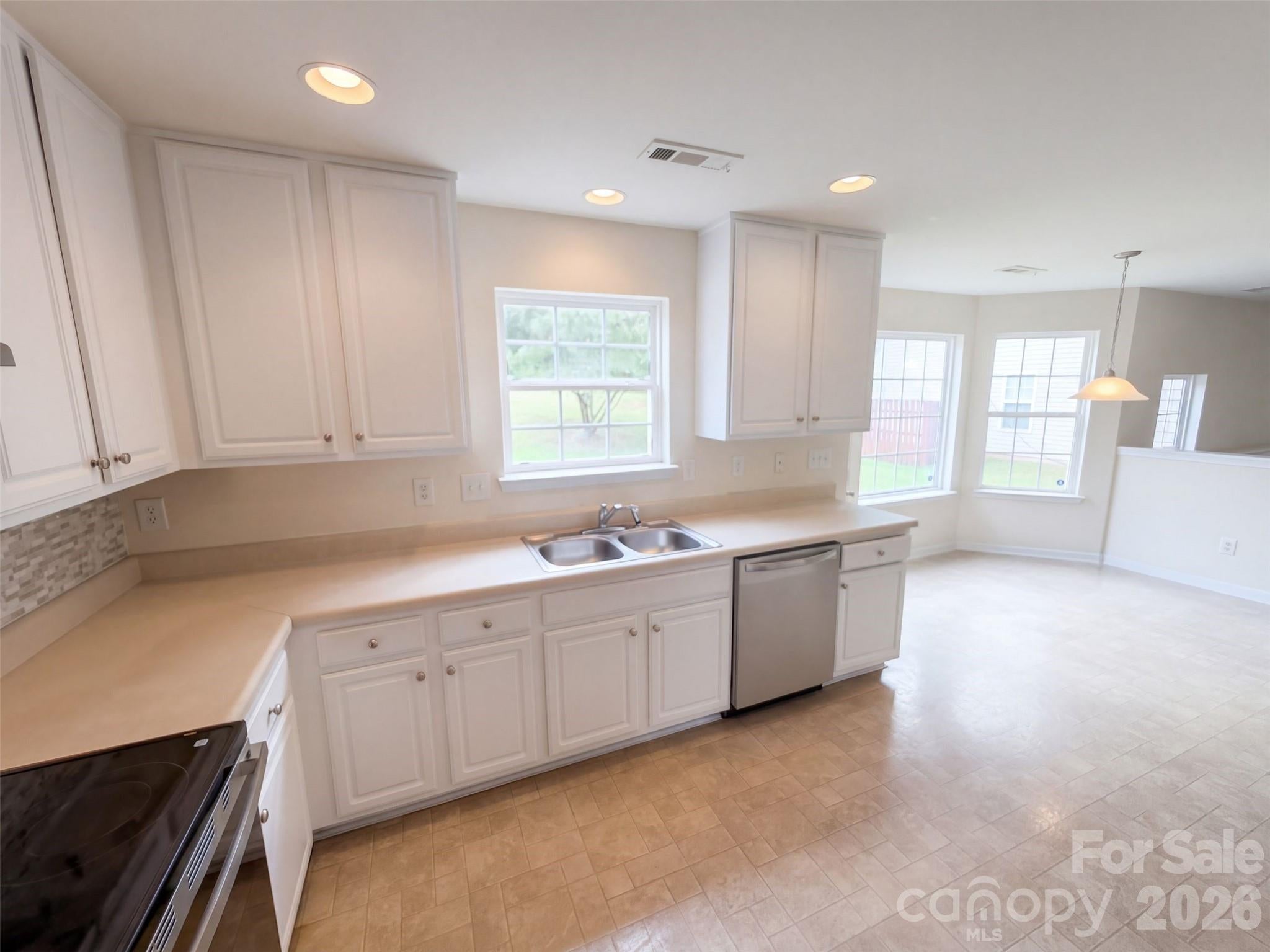 3214 Erwin Trace Drive
