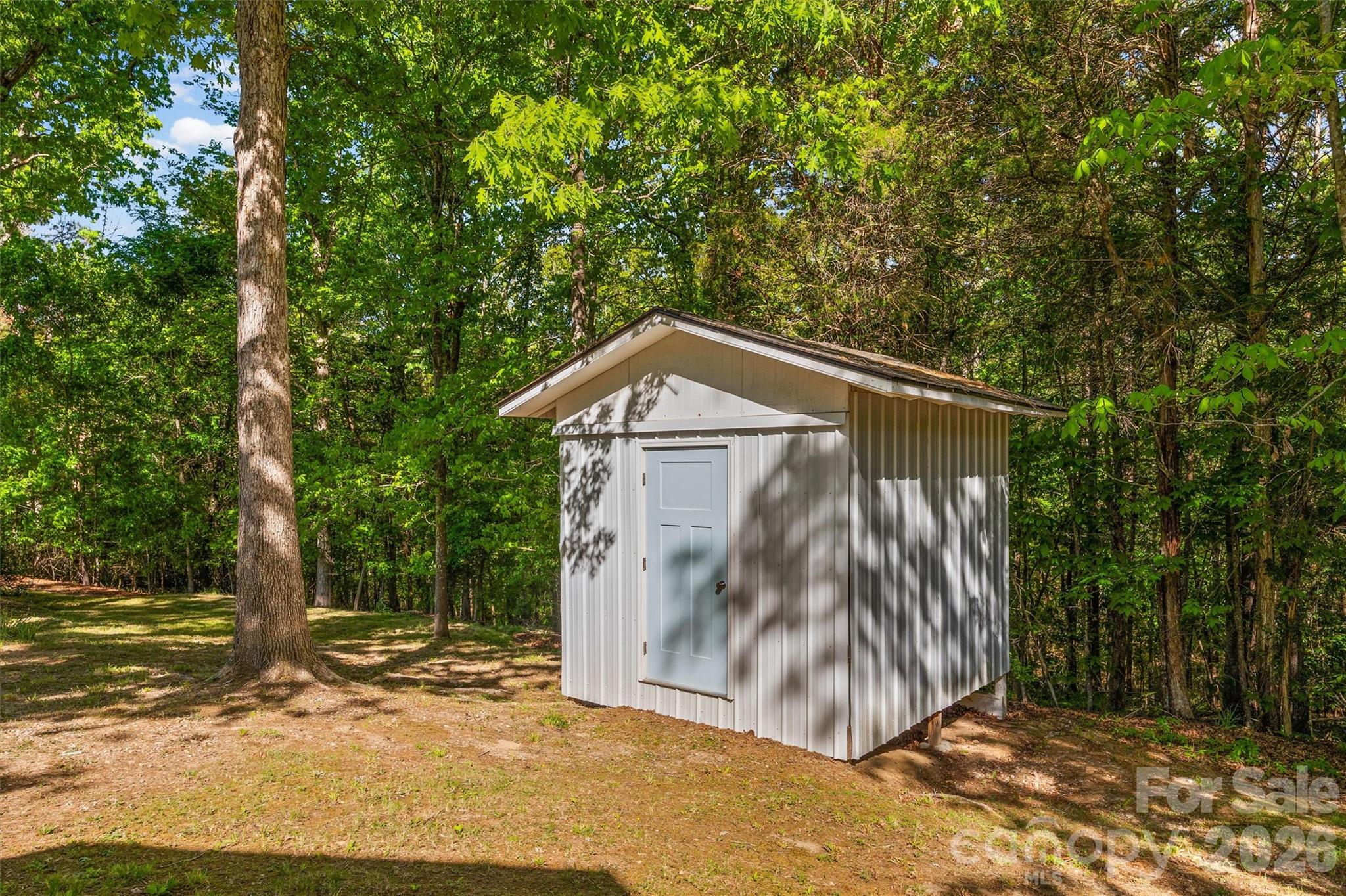 Huntington Oaks - Residential