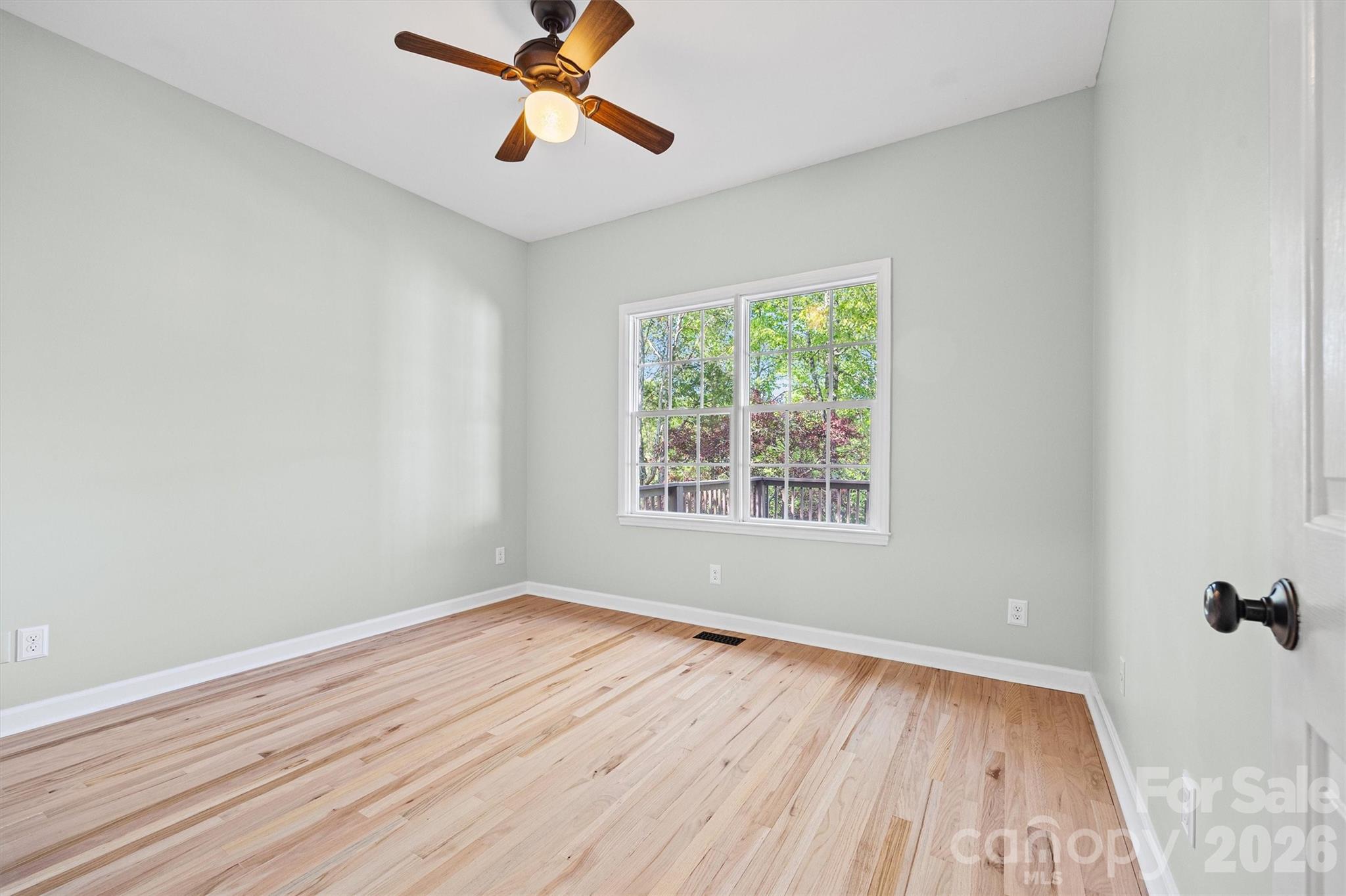 Huntington Oaks - Residential