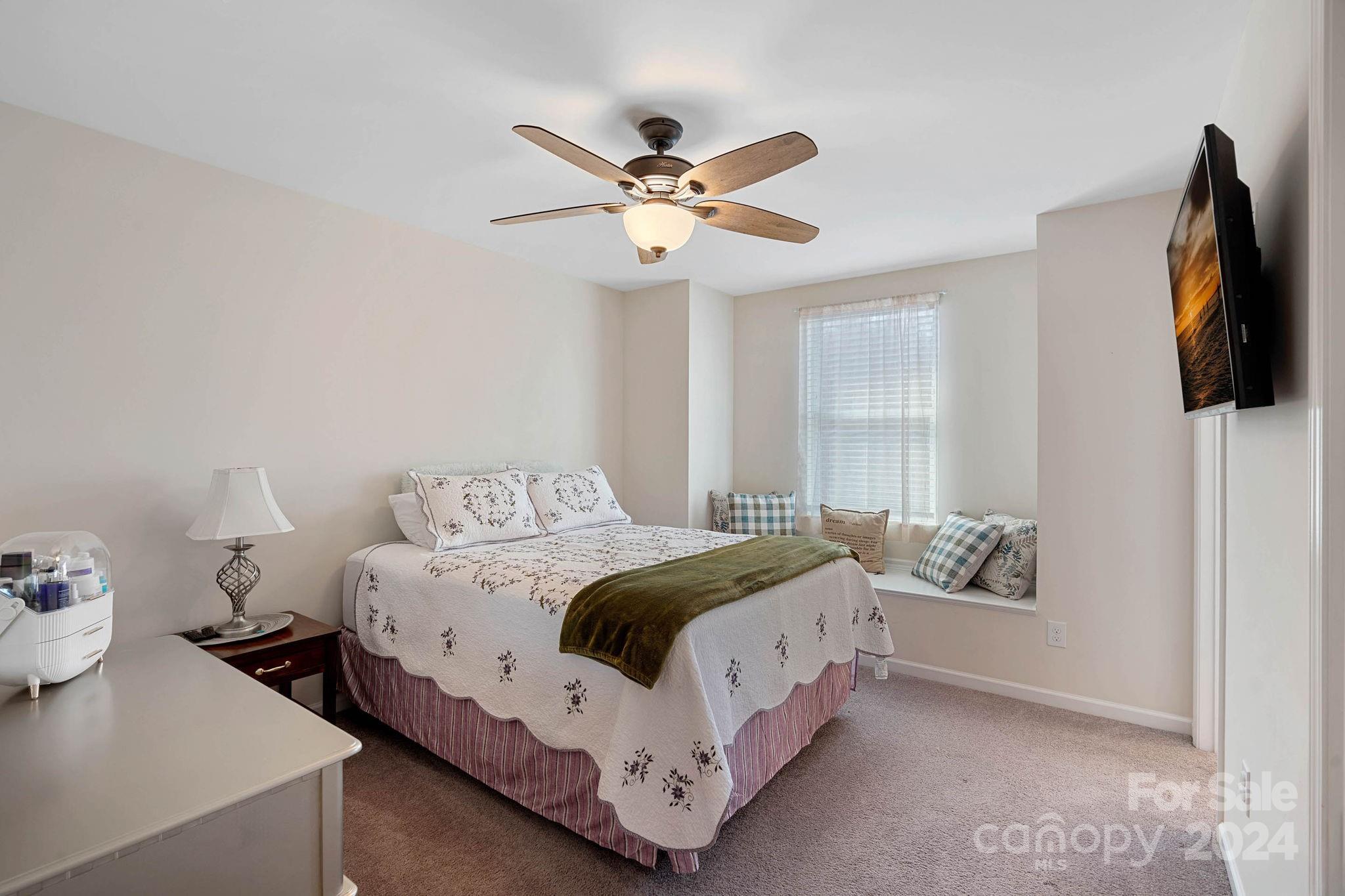 The Pinnacle at Handsmill - Residential