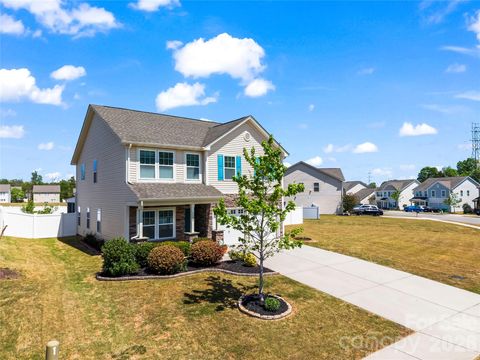 Photo of 3329 Saddlebrook Drive, Midland, NC 28107 (MLS # 4369876)