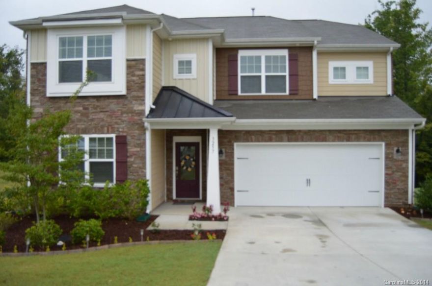 Like-new home on large lot overlooking pond. Lennar’s popular Forsyth model. Hardwood floors on 1st floor. Formal dining room. Formal living room or office. Large bonus room upstairs along with 4 bedrooms. Gorgeous kitchen open to breakfast area and great room w/gas fireplace. Large master bedroom w/tray ceiling & walk-in closet. Paver patio w/firepit. Don’t wait to build, this home is move in ready!!