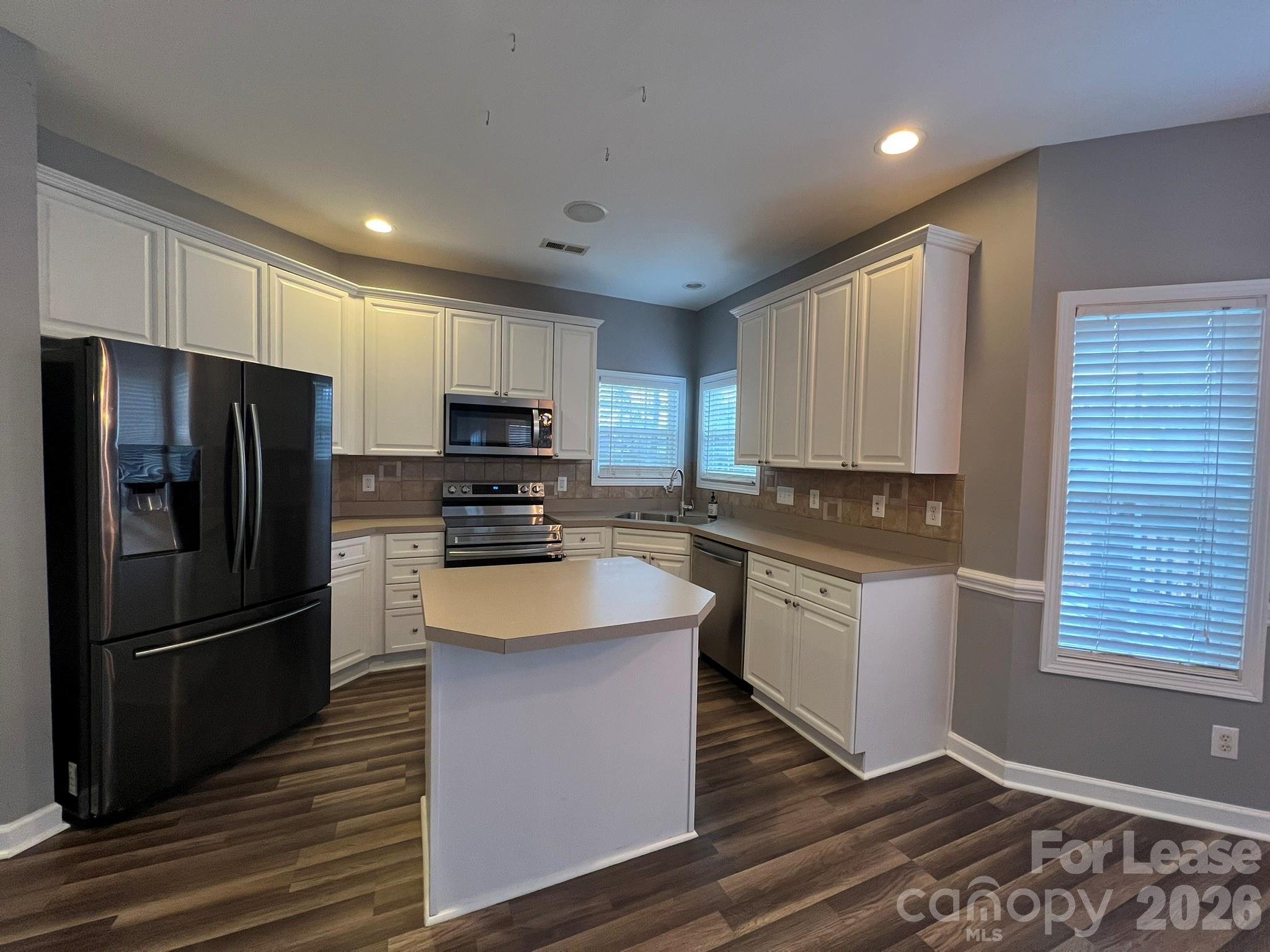 3307 Creek Trail Road