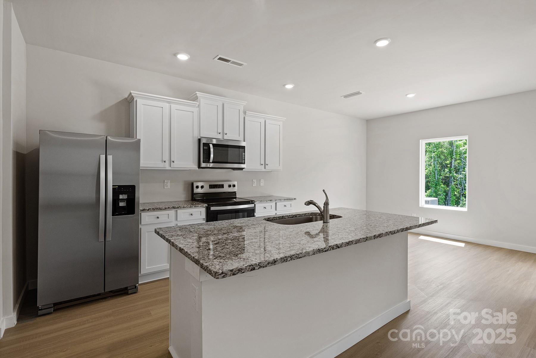 Knights Bridge - Residential