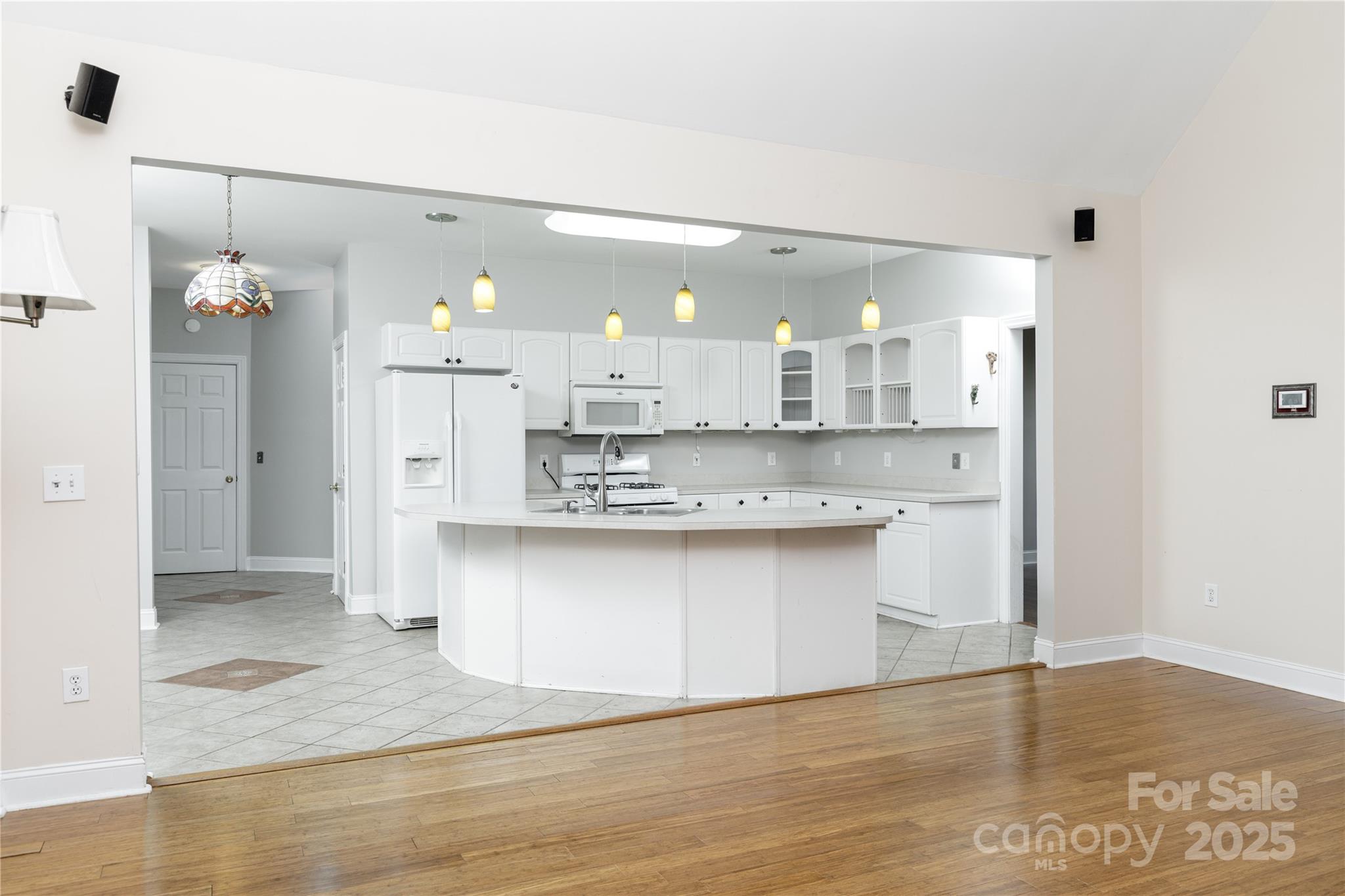 135 Greenbrier Creek Place