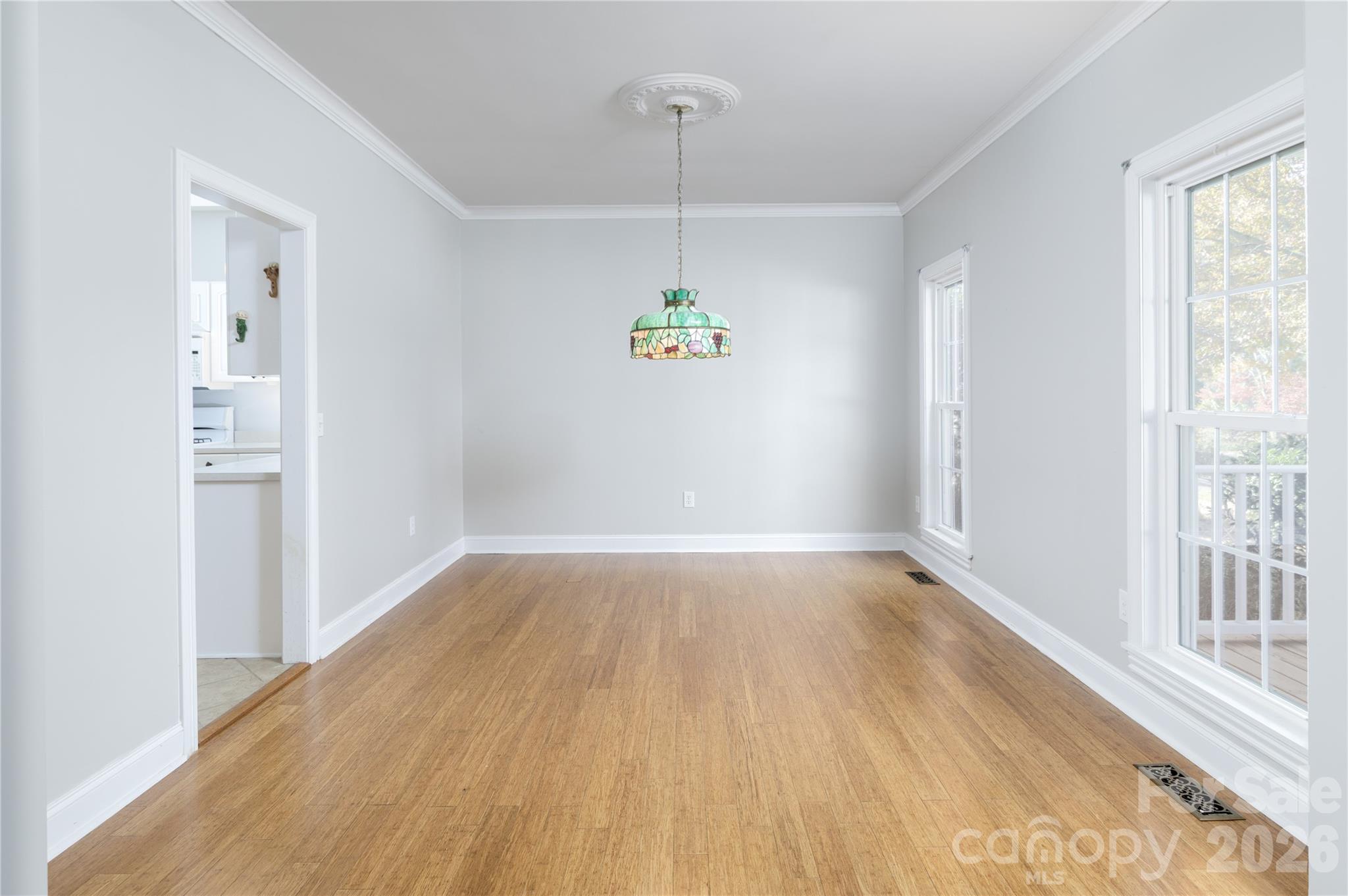 135 Greenbrier Creek Place