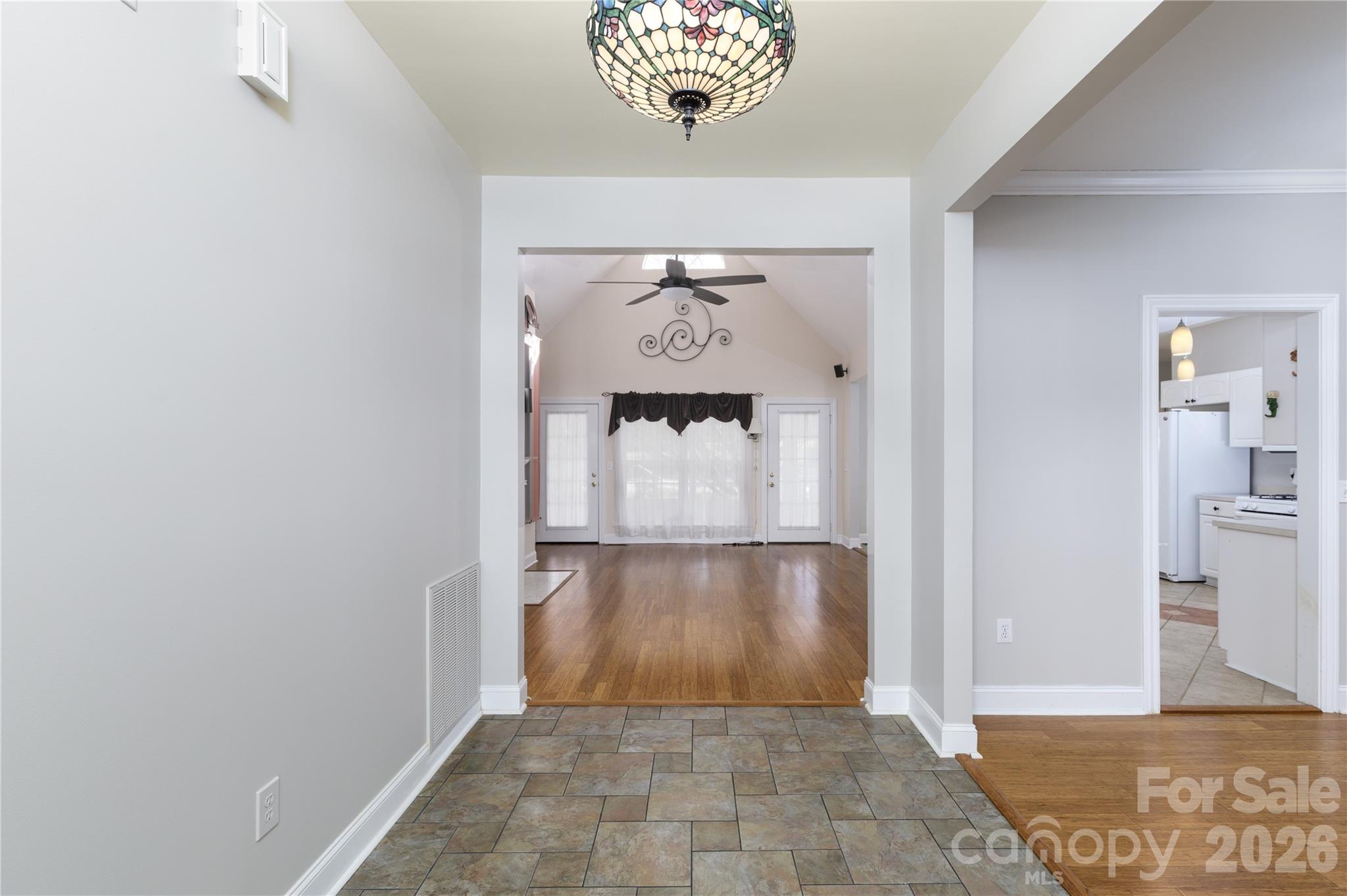 135 Greenbrier Creek Place