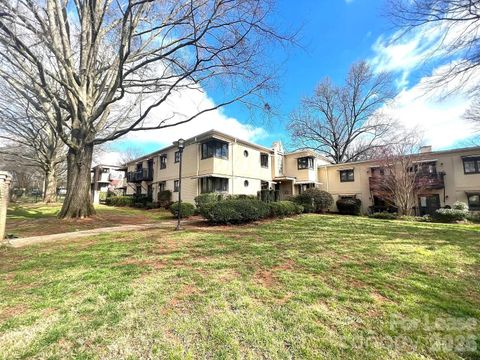 Photo of 2441 Vail Avenue #C4, Charlotte, NC 28207 (MLS # 4355438)