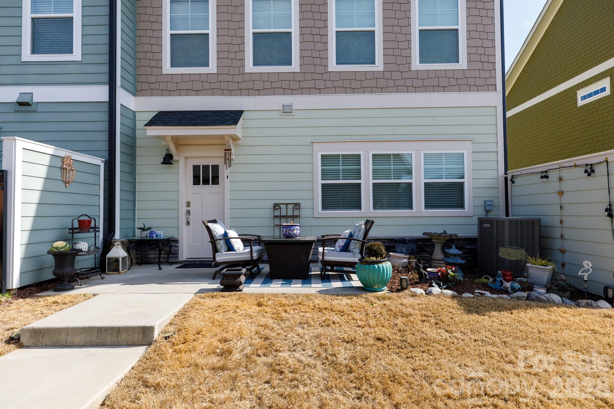 Riverwalk - Residential