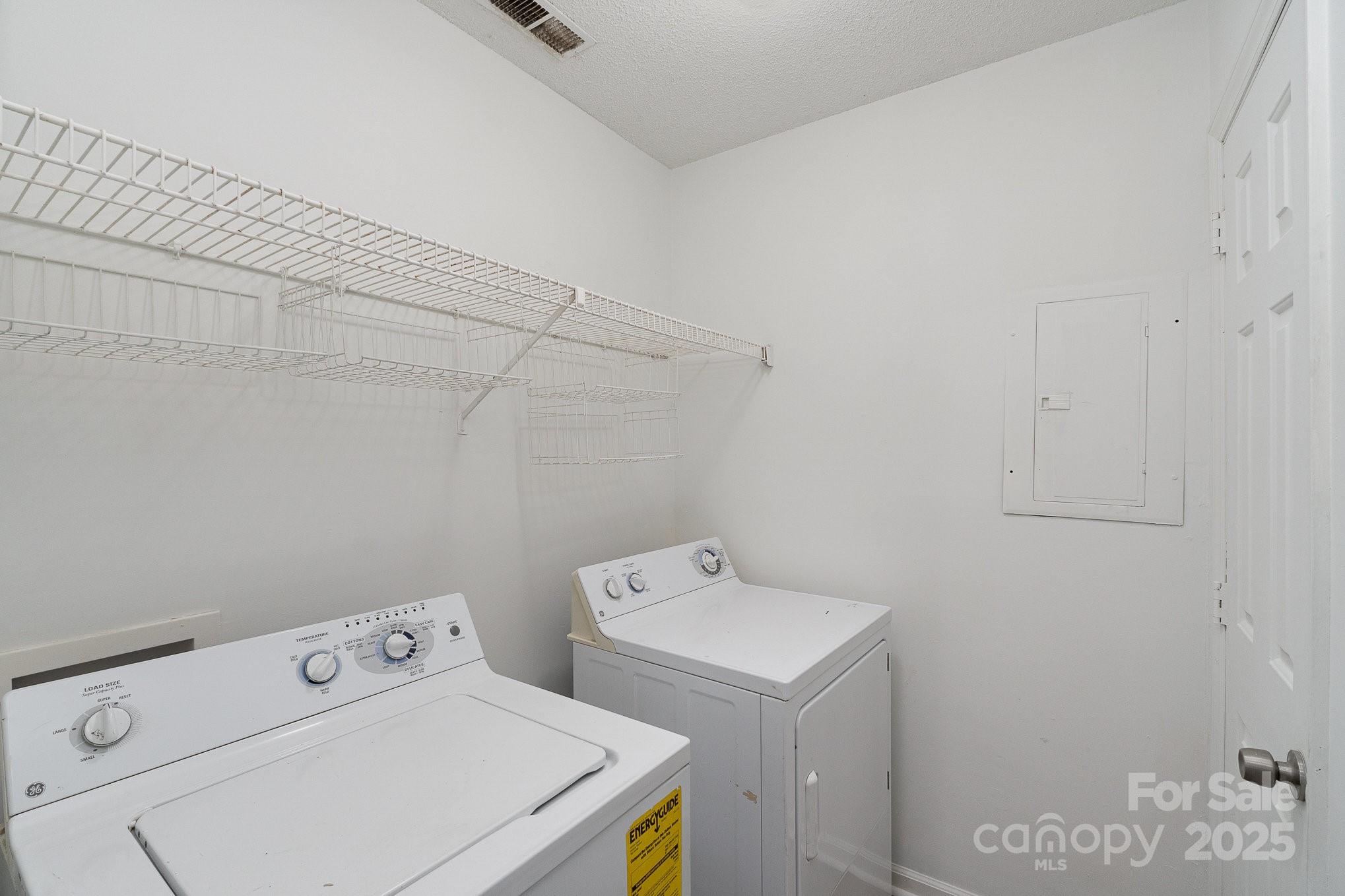 Brookside Townhouses - Residential