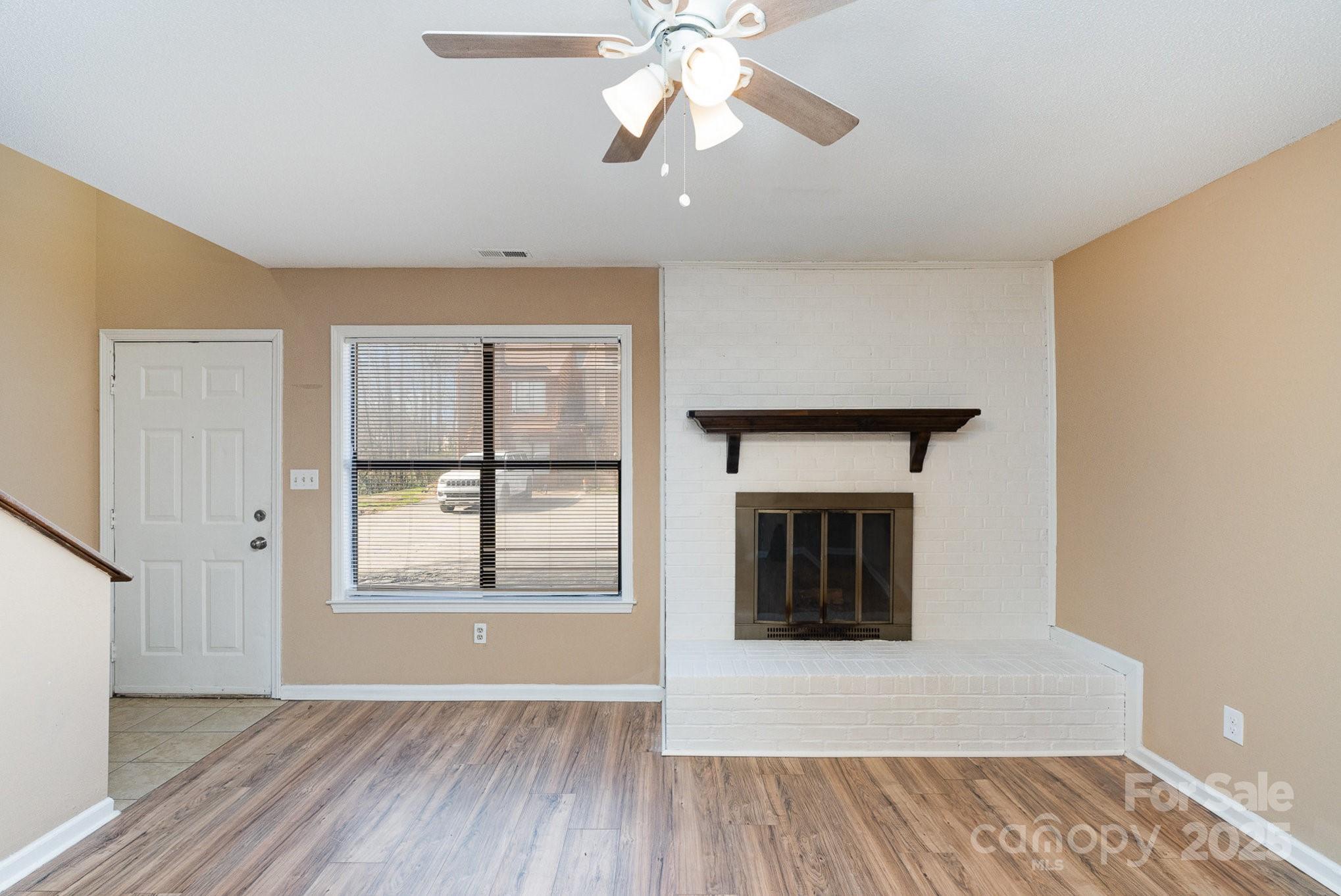 Brookside Townhouses - Residential