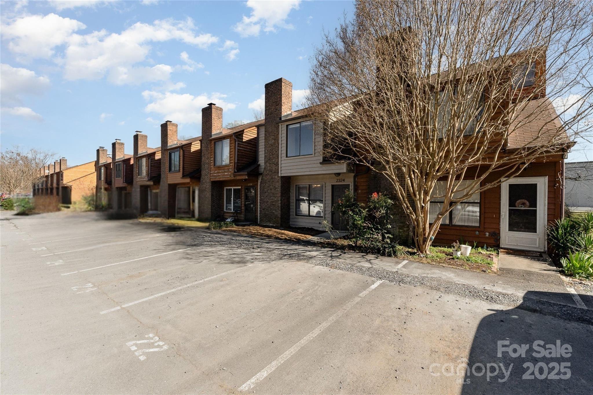 Brookside Townhouses - Residential