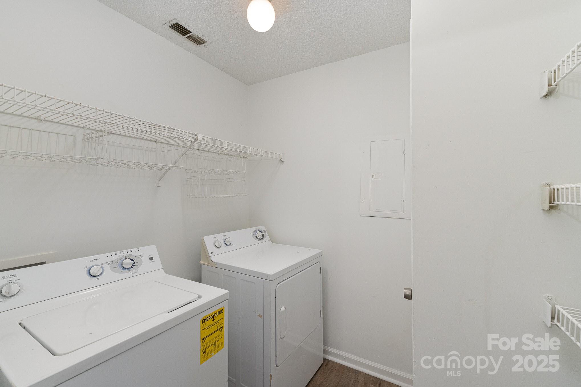 Brookside Townhouses - Residential