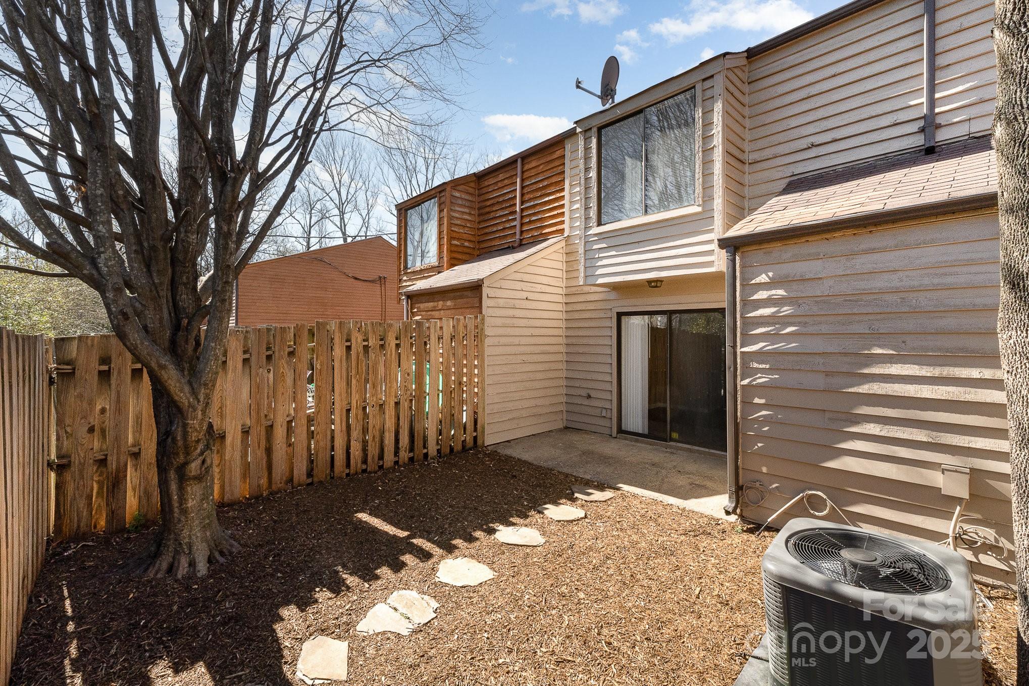 Brookside Townhouses - Residential