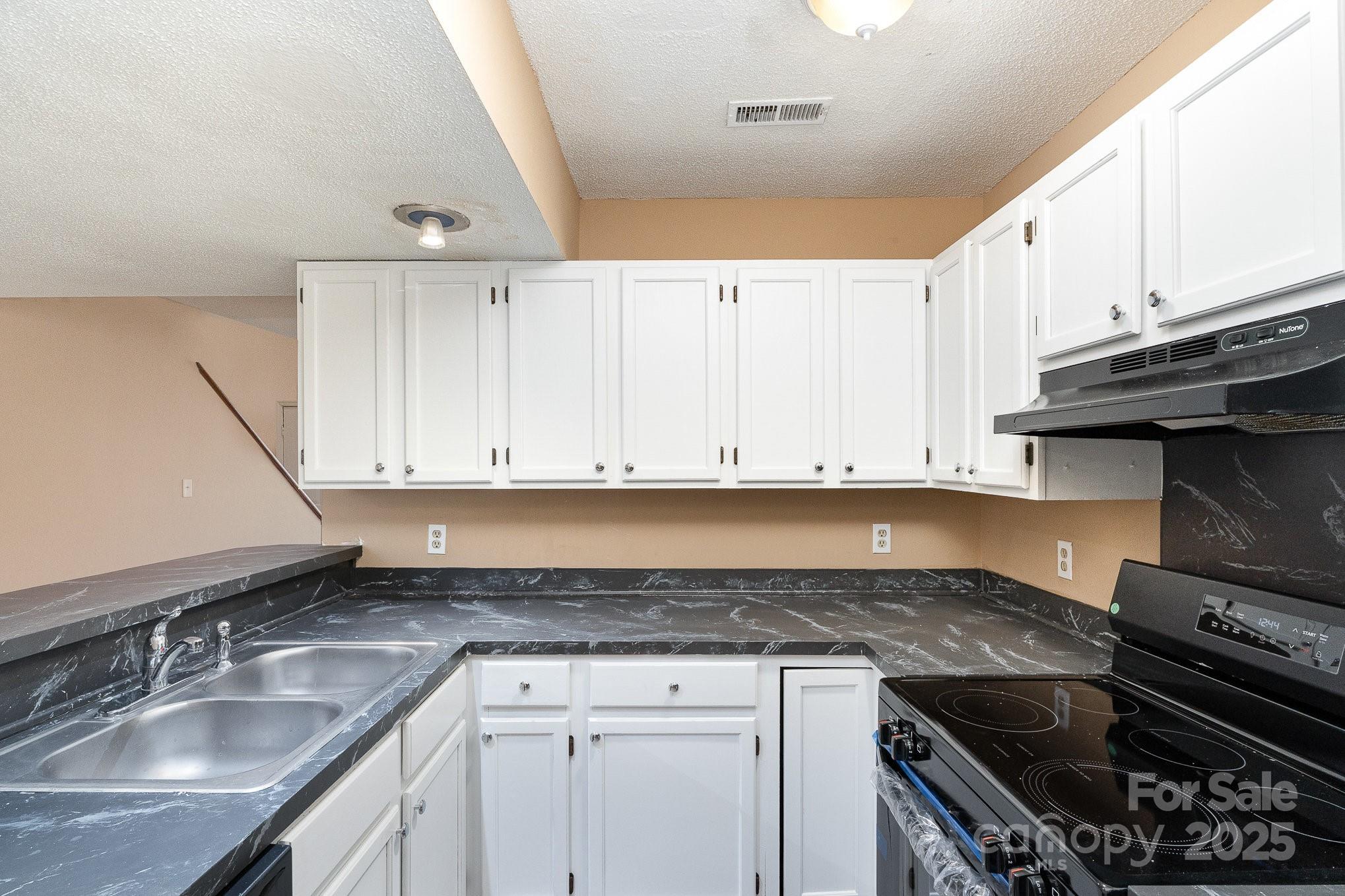 Brookside Townhouses - Residential