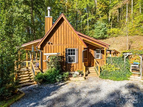 Photo of 195 Secluded Cove, Waynesville, NC 28785 (MLS # 4309984)