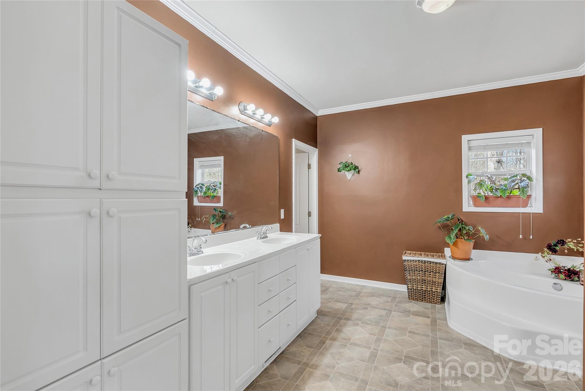 Shady Oaks - Residential