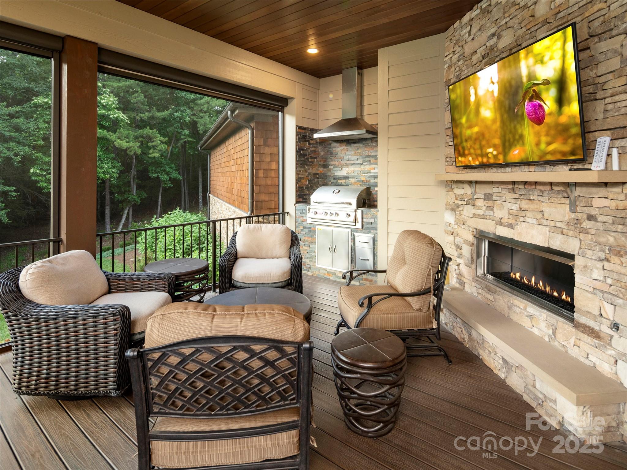 The Cliffs At Walnut Cove - Residential