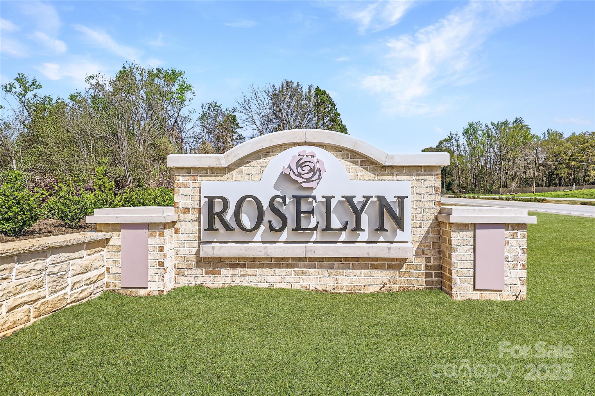Roselyn - Residential