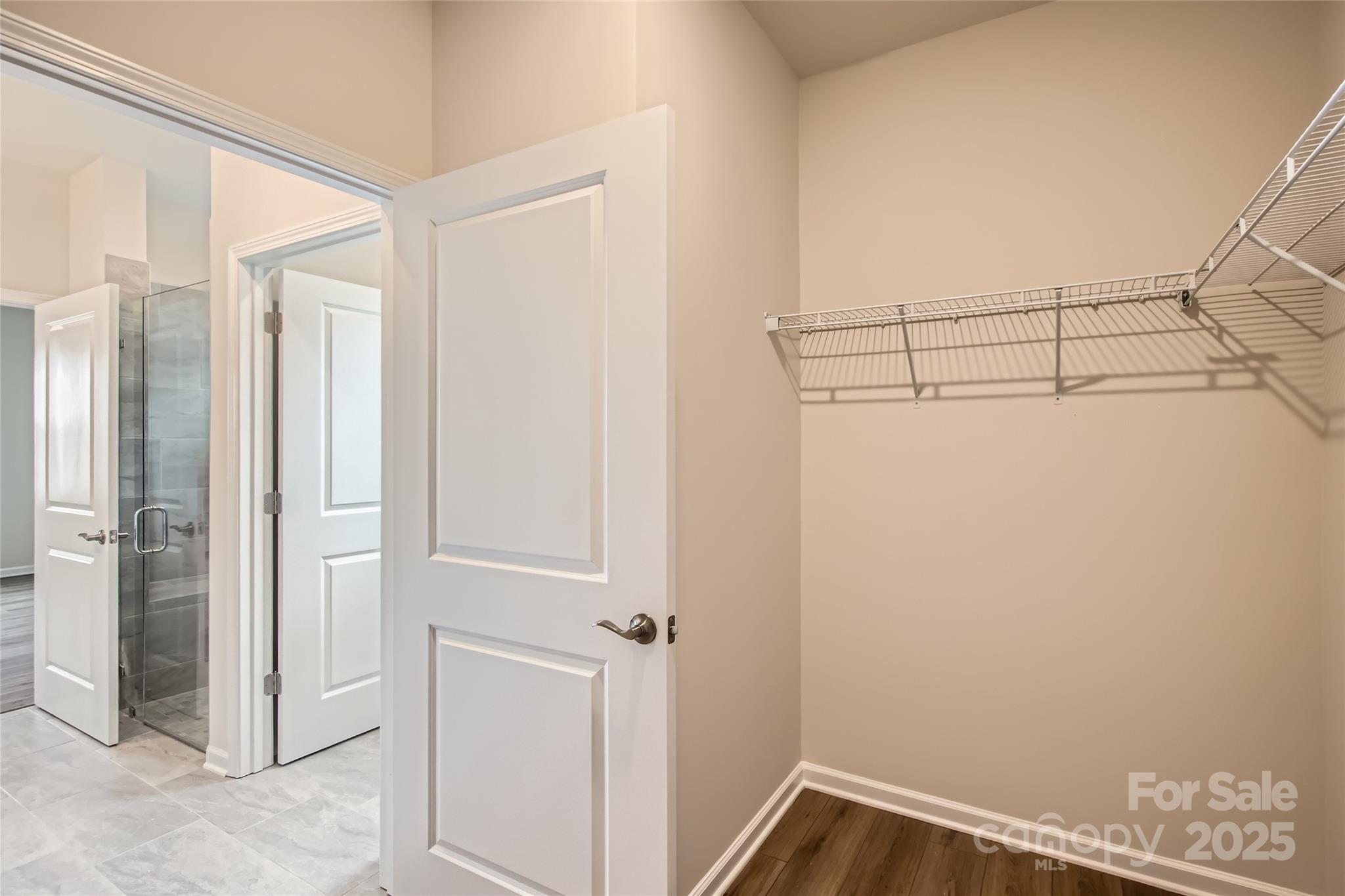 Roselyn - Residential