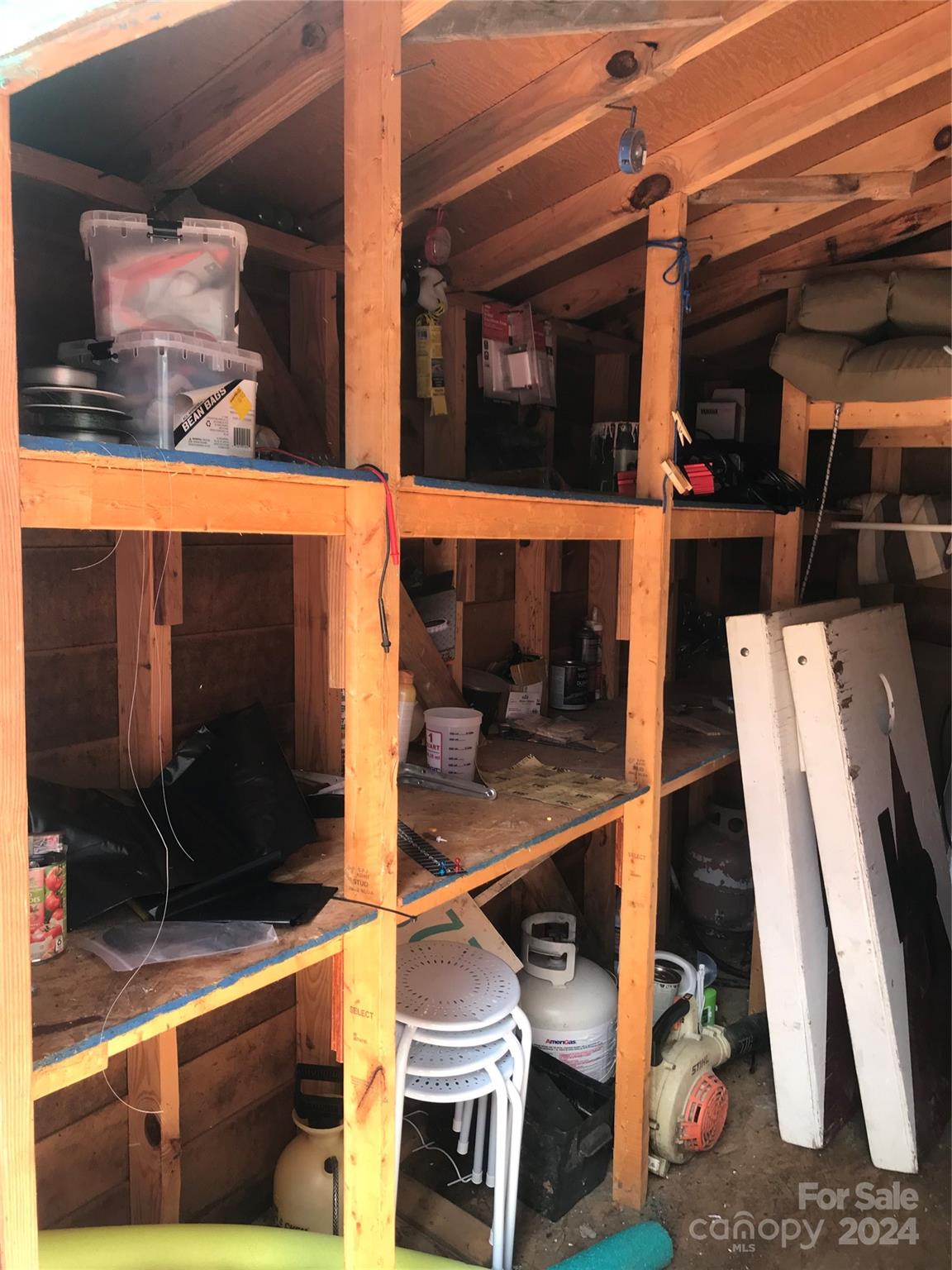 Twin Harbor - Residential