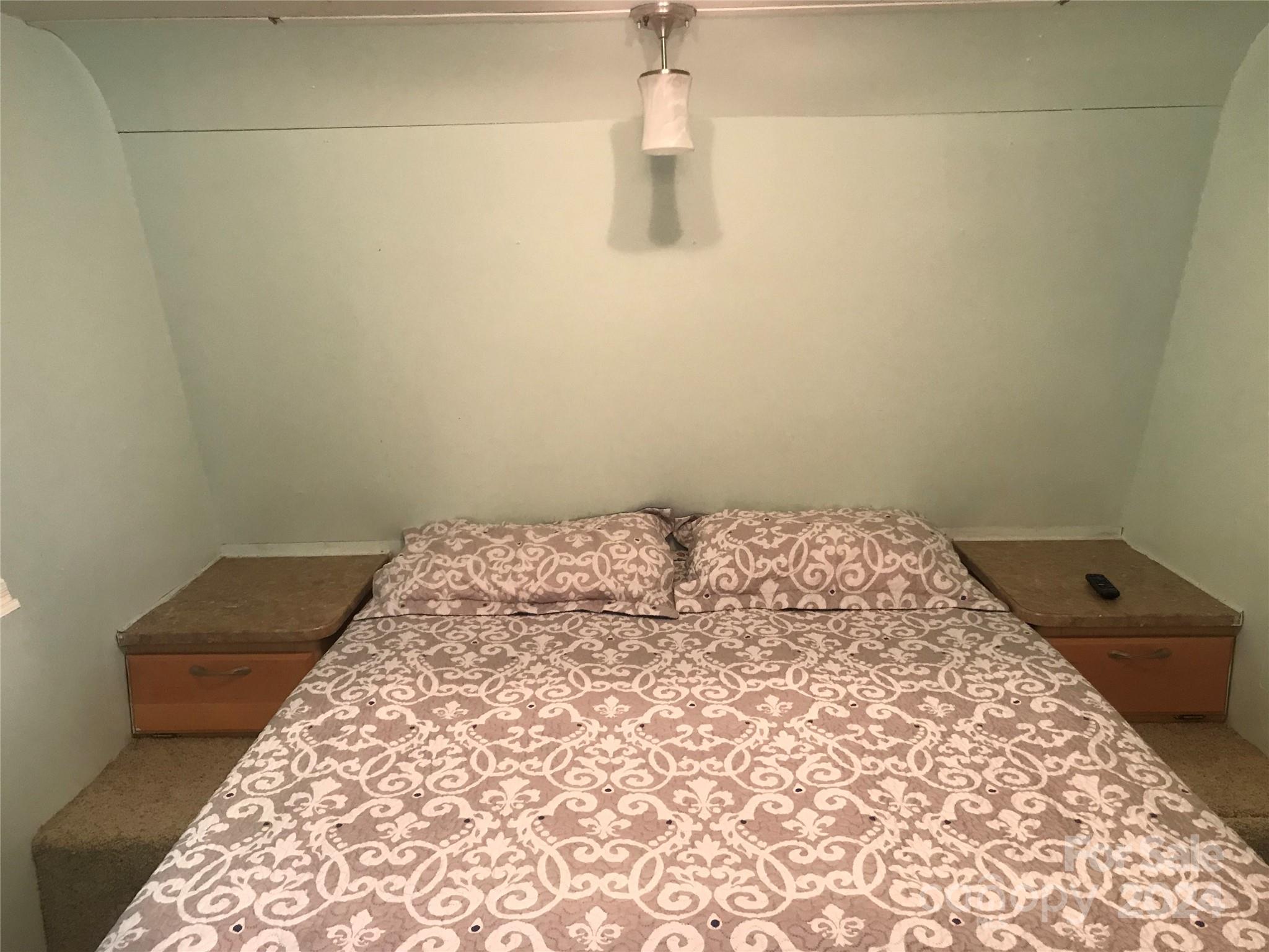 Twin Harbor - Residential