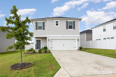Photo of 1019 Jeffery Dean Court, Albemarle, NC 28001 (MLS # 4291200)