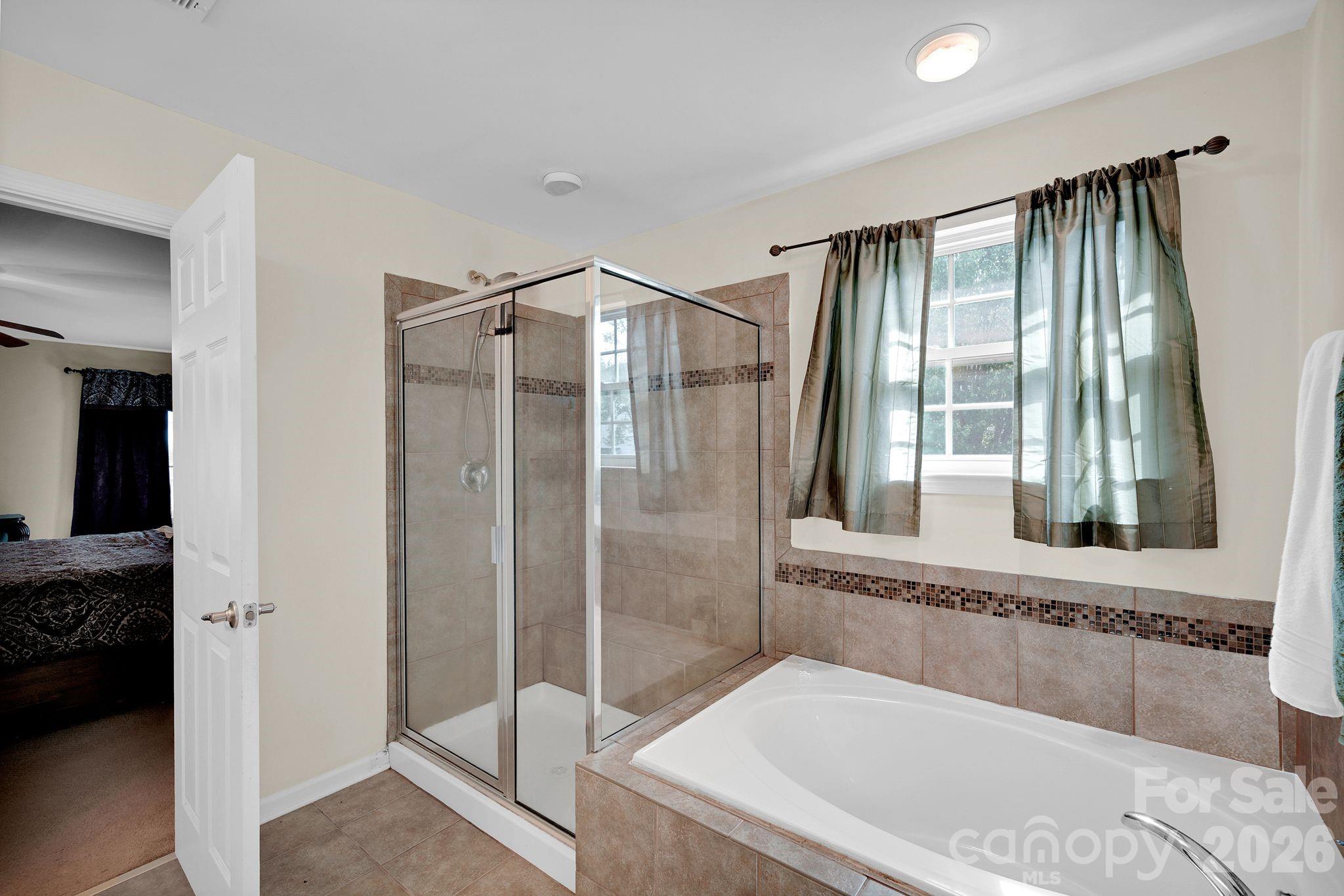 Curtis Pond - Residential