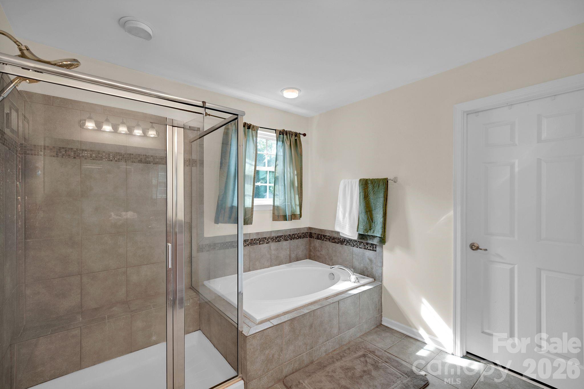 Curtis Pond - Residential