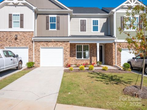 Photo of 6147 Snowy Egret Avenue, Charlotte, NC 28214 (MLS # 4333715)