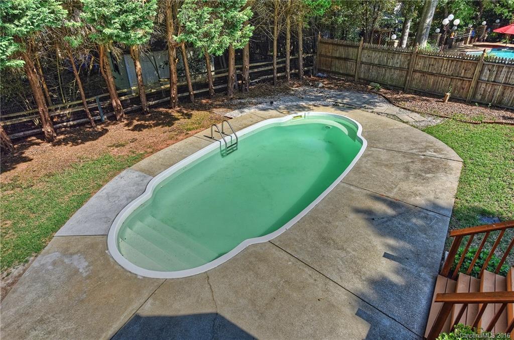 Tega Cay - Residential