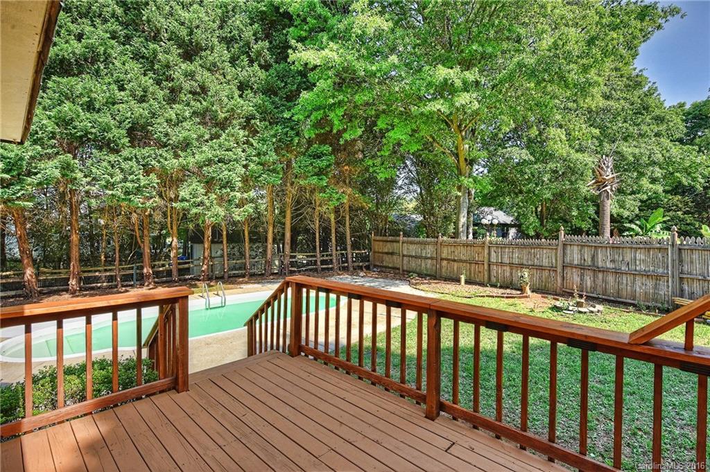 Tega Cay - Residential