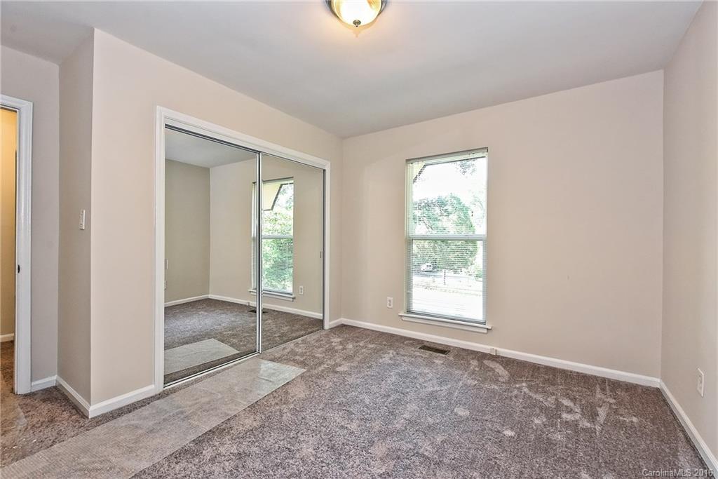 Tega Cay - Residential