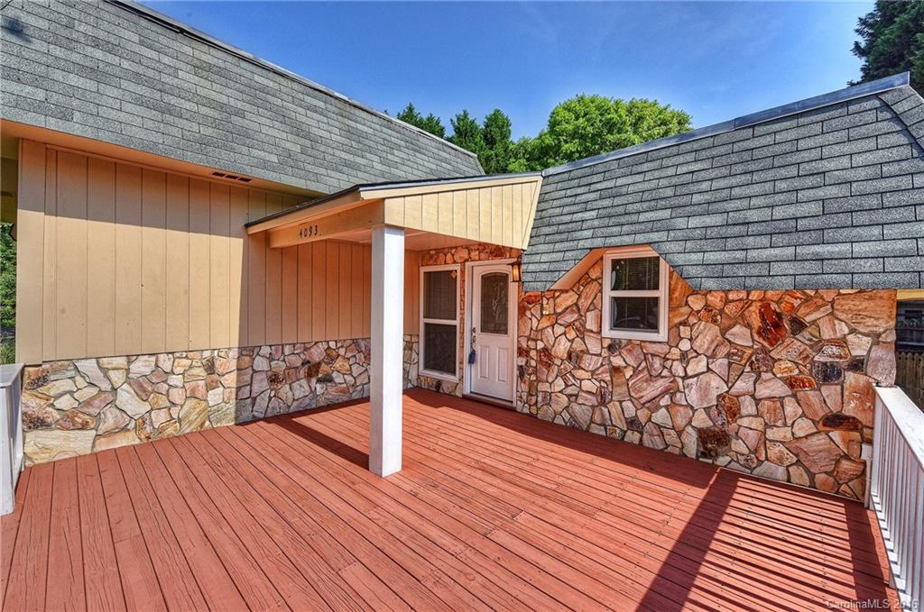 Tega Cay - Residential